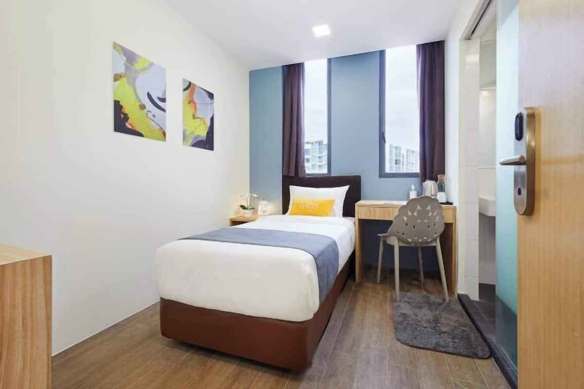 In-room safe, desk, free WiFi, bed sheets