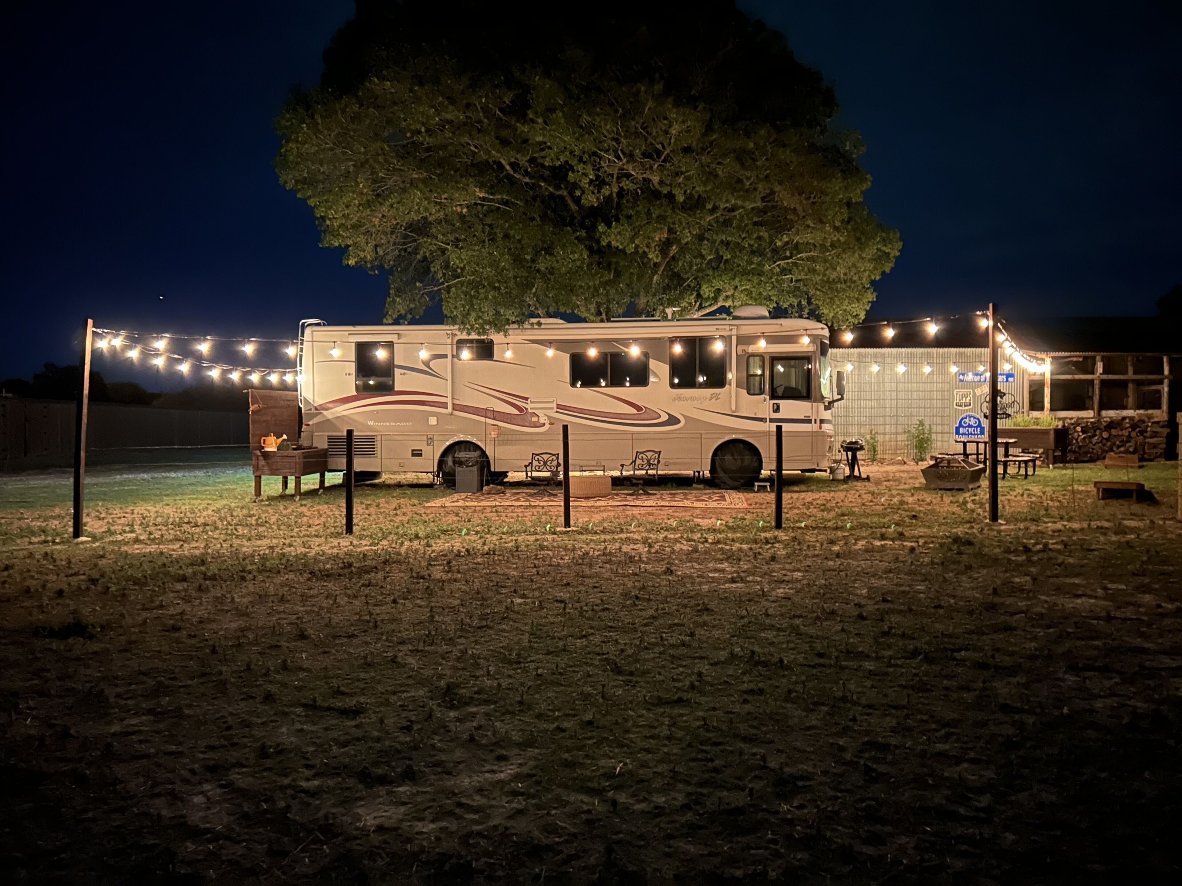 The Western Winnie ~ Horses + Sunsets on a Ranch! Great vibe w/ string lights!