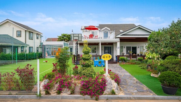 Exterior - Daebudo Hebron Poolvilla (Ansan)