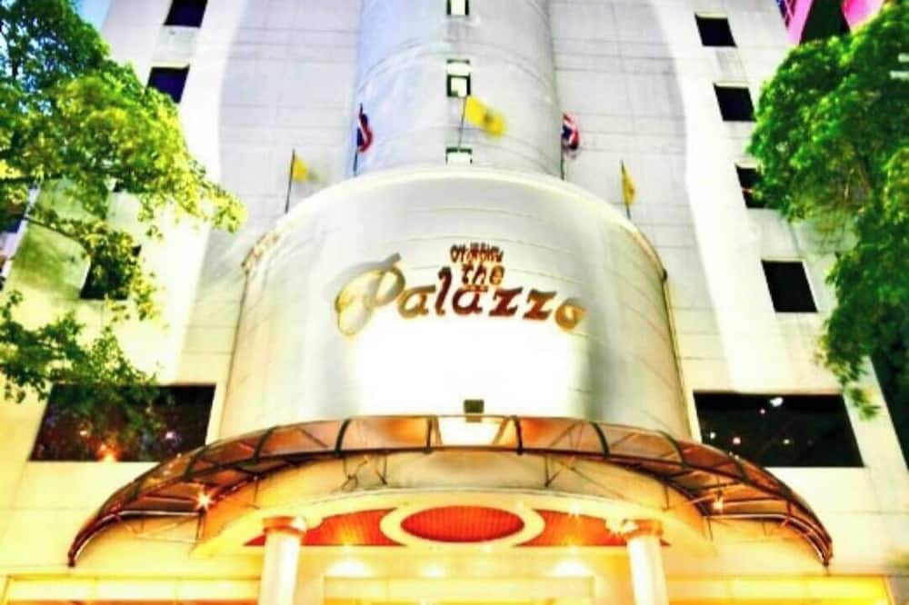 The Palazzo Hotel