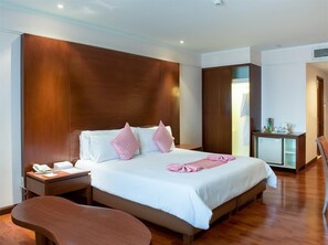 Estudio | Caja de seguridad en la habitación, escritorio y insonorización