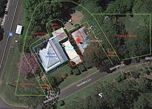 Sports court - WinterGreen Manor, Glass Pavilion - stylish and charming minutes from Maleny (Balmoral Ridge)