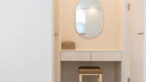 Chambre, 3 chambres (WhiteN B)