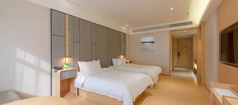 Dingwang Hotel -  Chencun Metro Station