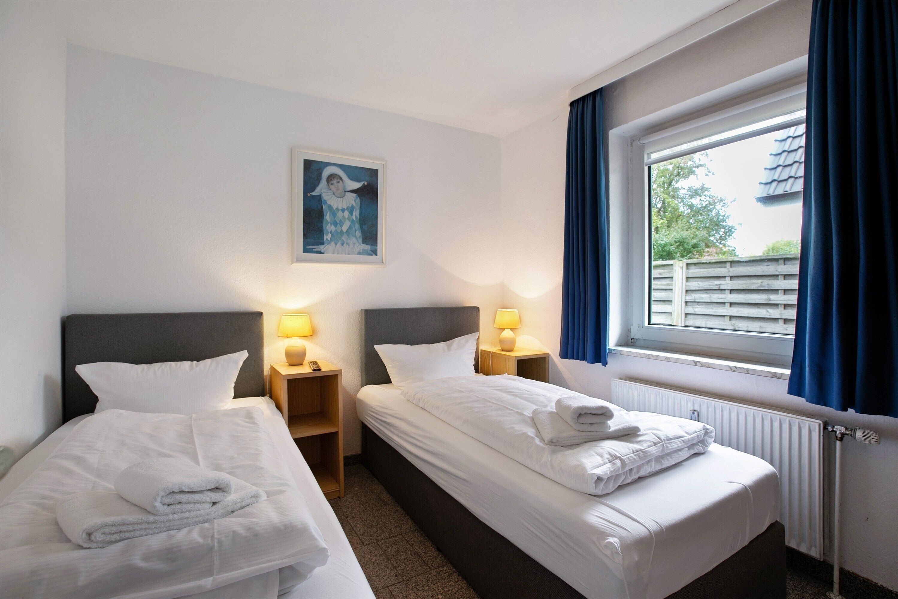 1 slaapkamer, een strijkplank/strijkijzer, gratis wifi, beddengoed