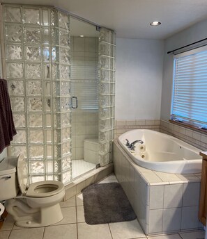 Towels, soap, toilet paper