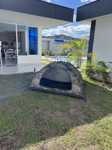 Cabañas Compostela Gigante Huila, Realmente Maravillosas