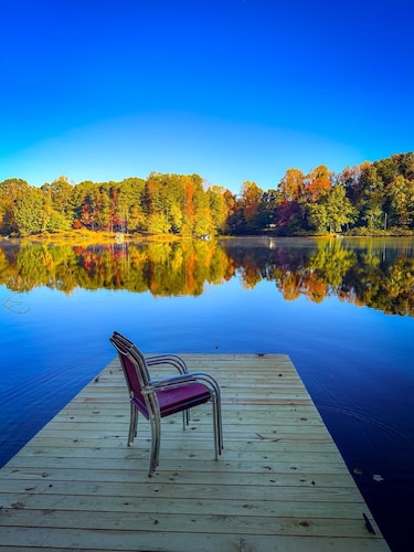 Rustic Lakefront Oasis - Hot Tub, Game Room, Kayaks/Canoes, and Fishing Rods