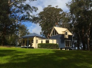Exterior - Haven Hideaway (Jaspers Brush)