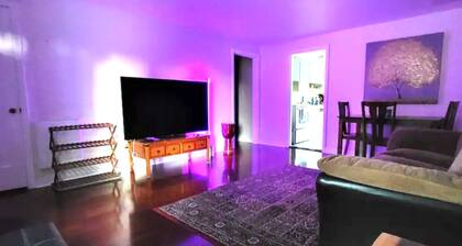 Urban Retreat! 1 mi to downtown. 2.5 mi to University of Oregon/Autzen stadium