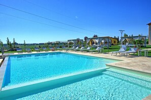 Pool - Il Sole Di Vino - Sole Di Vino - 2 (Vinci)