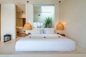 2 bedrooms, in-room safe, desk, blackout curtains - Casa Umalas Villa by Betterplace (Kerobokan)