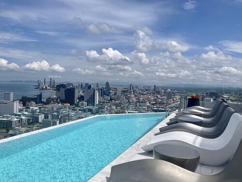 Arcadia Millennium Tower by PSR