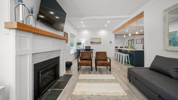 TV, fireplace, offices