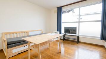 City Condo, Non Smoking (103) | 1 bedroom, down comforters, desk, laptop workspace