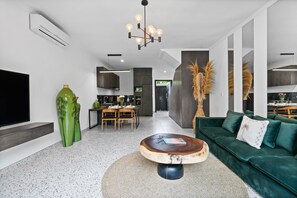 Villa | Opholdsområde | Fladskærms-tv