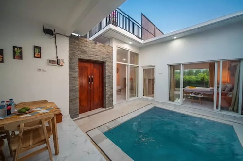 MODERN COZY PRIVATE 2BR VILLA WITH ROOF TOP SUNSET VIEW