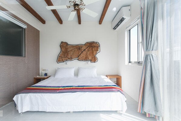 Double room with sea view | Reception