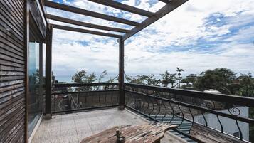 Double room with sea view | View from room