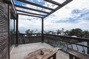 Double room with sea view | View from room