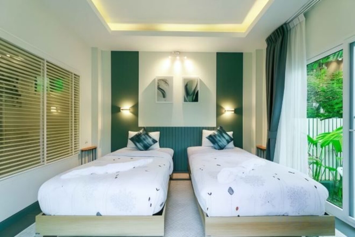 Standard Home - Twin Bed