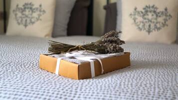 2 chambres, fer et planche Ă repasser, Wi-Fi gratuit, draps fournis