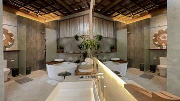 Deluxe Loft, 2 Bedrooms, Garden View | Bathroom | Shower, rainfall showerhead, free toiletries, hair dryer