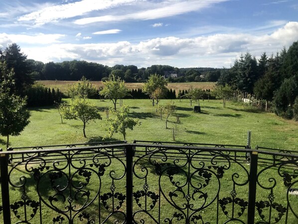 Room, 1 Bedroom, Balcony, Garden View | View from property