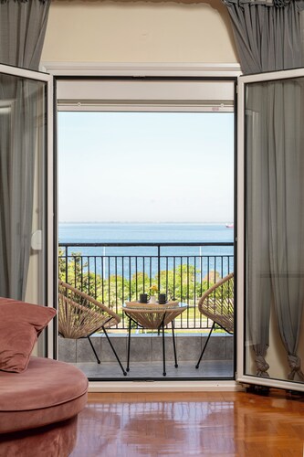 Houseloft Horizon Seaview