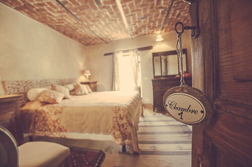 Relais di Charme "frazione Chiavolino"