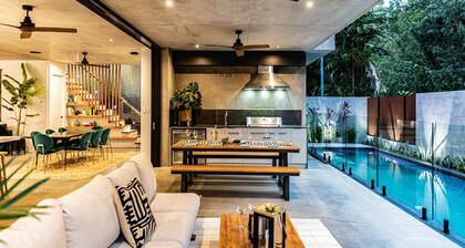 Capella Port Douglas | Luxury Holiday Home
