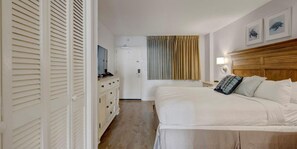 1 bedroom, WiFi, bed sheets - Unparalleled Luxury 1BR King Suite 15th Floor (Myrtle Beach)