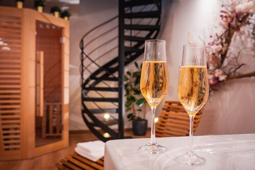 Viens on S'aime - Suite Avec Jacuzzi et Sauna Privatifs en Sologne