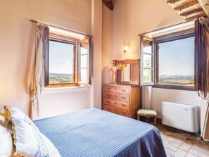 2 bedrooms, free WiFi, bed sheets - Apartment 'La Casa Di Bice' with Shared Pool, Wi-Fi and Air Conditioning (Asciano)