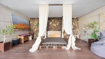 4 slaapkamers, een strijkplank/strijkijzer, gratis wifi, beddengoed