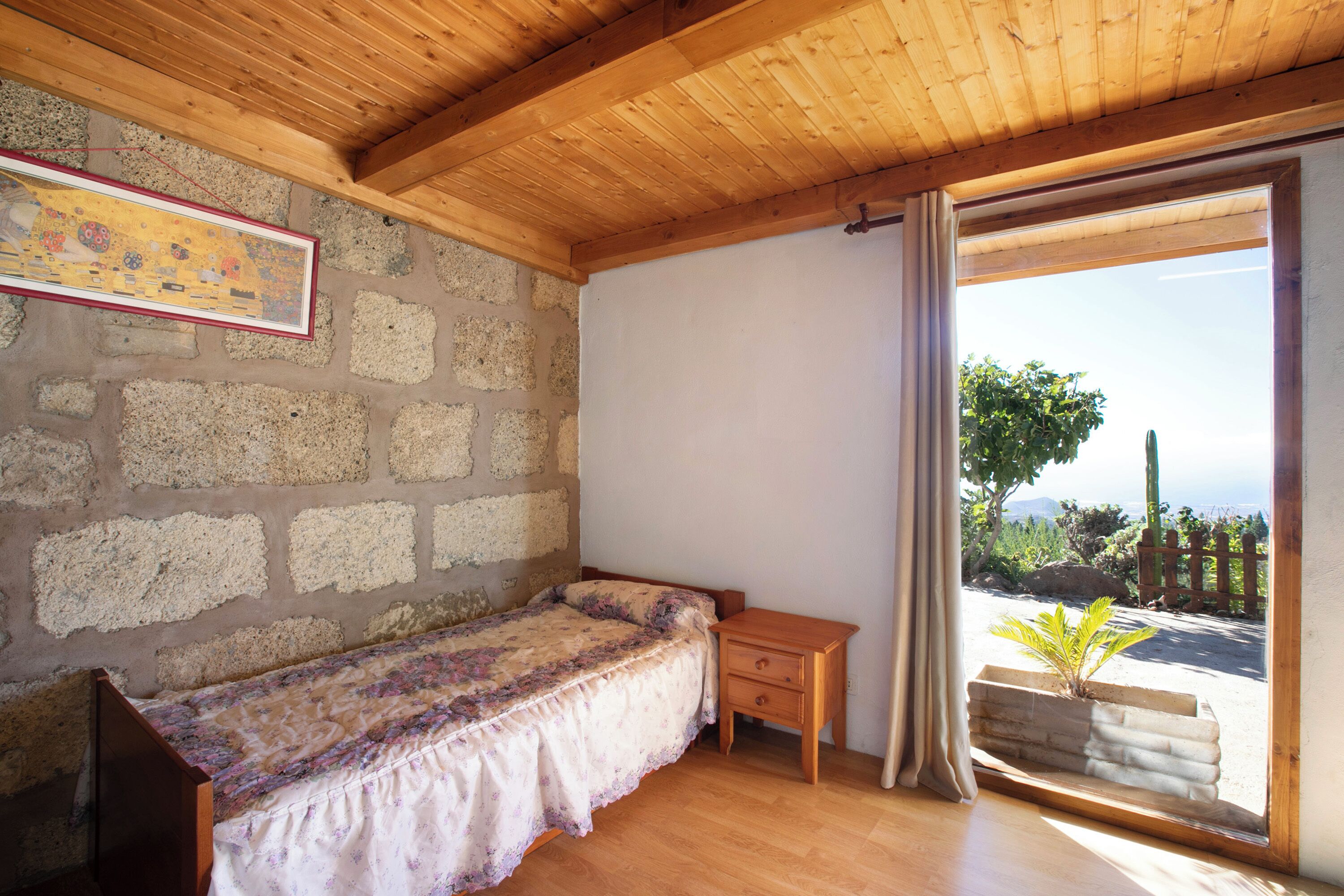 1 makuuhuone, silitysrauta/-lauta, ilmainen Wi-Fi, vuodevaatteet