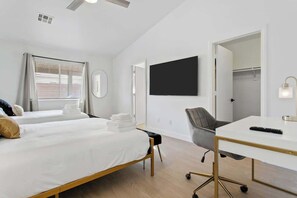 4 bedrooms, iron/ironing board, travel crib, WiFi - Lavish 4BR Vegas Pool House w/ Heated Pool + Spa (North Las Vegas)