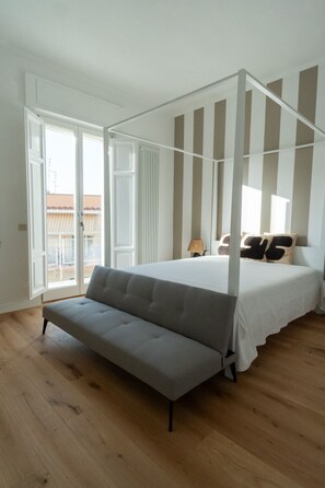 1 bedroom, iron/ironing board, WiFi, bed sheets - Mirabella House (Roma)