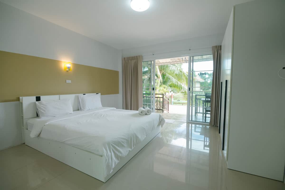 Down comforters, pillowtop beds, WiFi (free), individually decorated