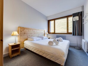 2 habitaciones, wifi gratis y ropa de cama 