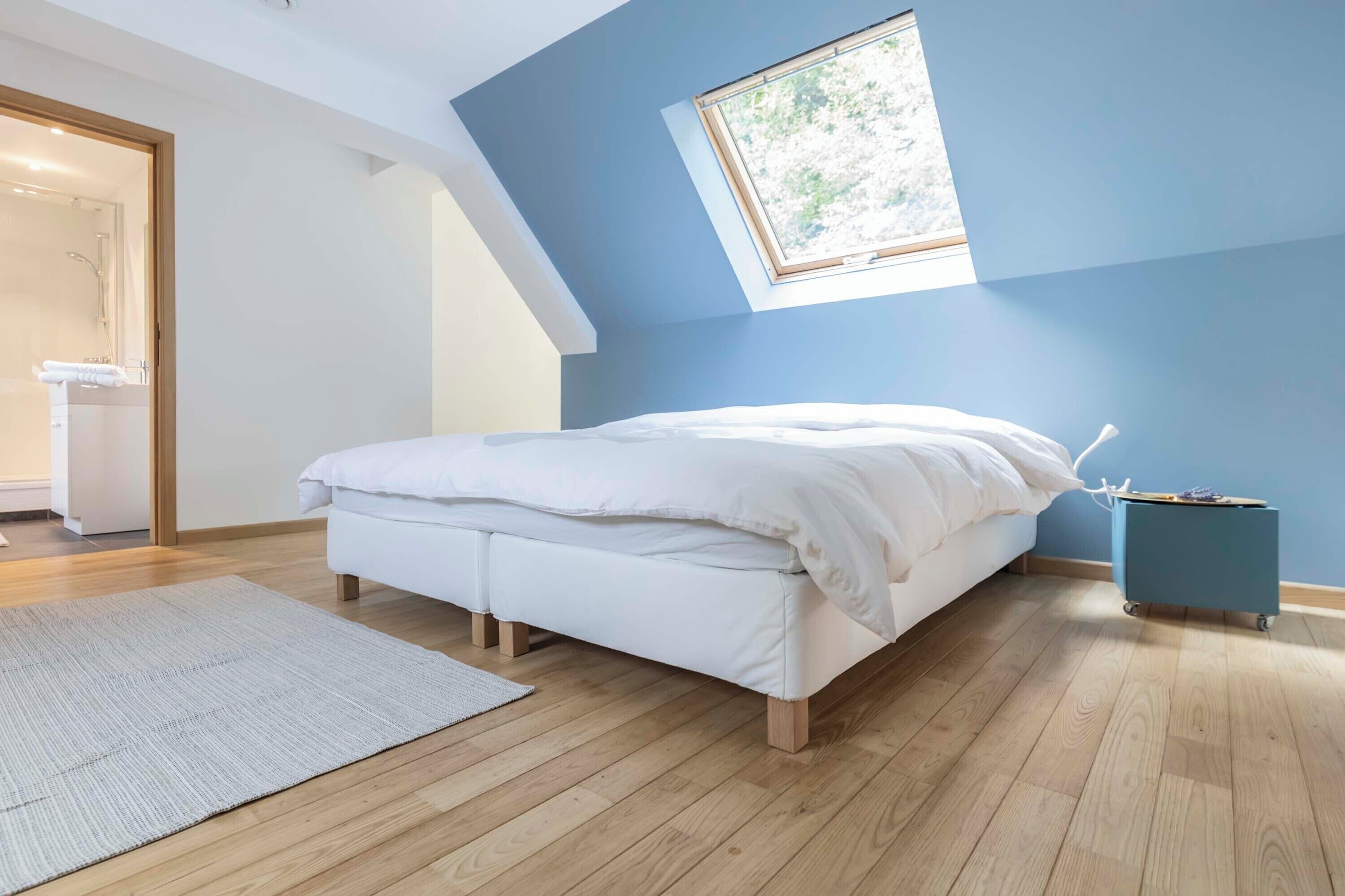 Economy Double or Twin Room | Premium bedding, pillowtop beds, soundproofing, free WiFi