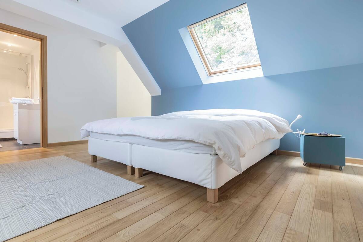 Economy Double or Twin Room | Premium bedding, pillowtop beds, soundproofing, free WiFi