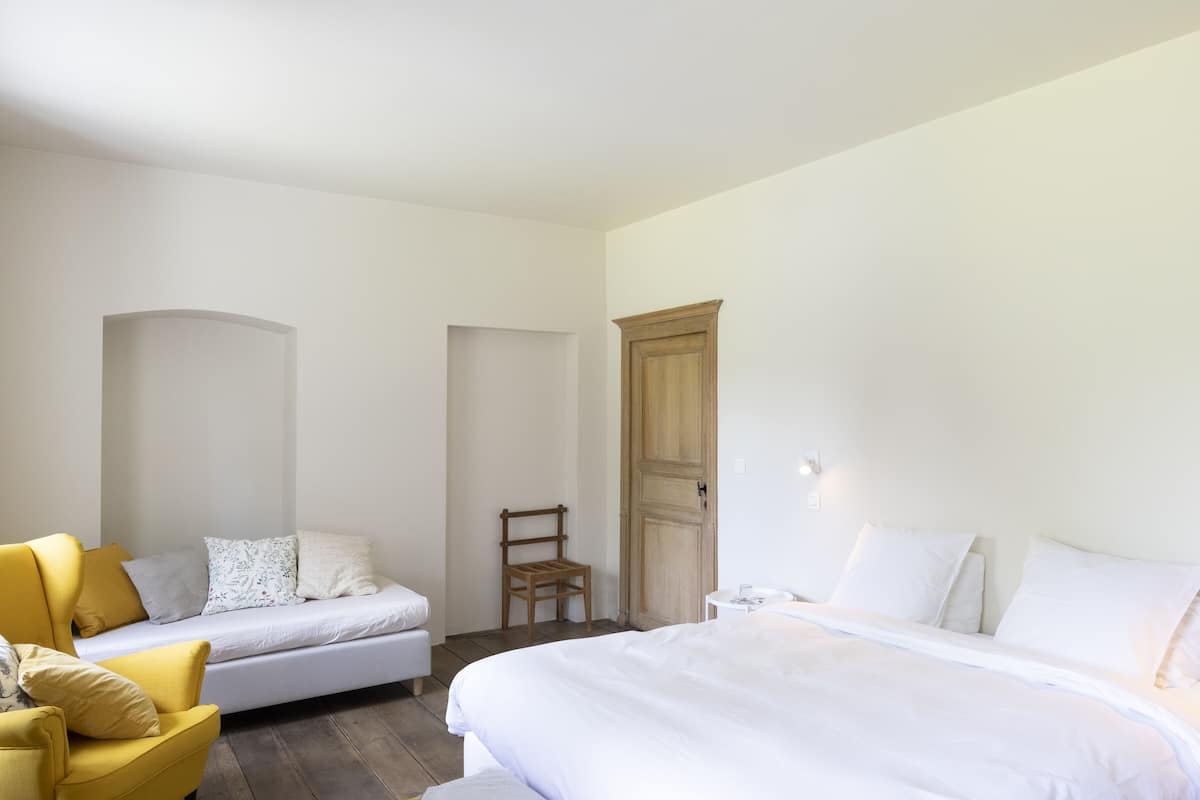 Camera tripla | Biancheria da letto di alta qualità, materassi a doppio strato