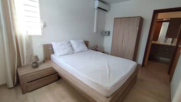 2 camere, una cassaforte in camera, Wi-Fi gratuito, lenzuola