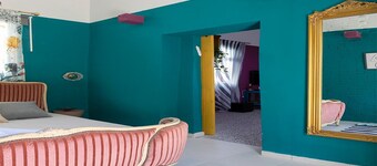 Eclectic1BR in Talpiot mkt by Sea N Rent
