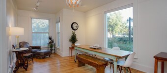 Kid/Pet Friendly, Hottub, Game Room, Rec Room, Smart TV's, Close to RMNP 