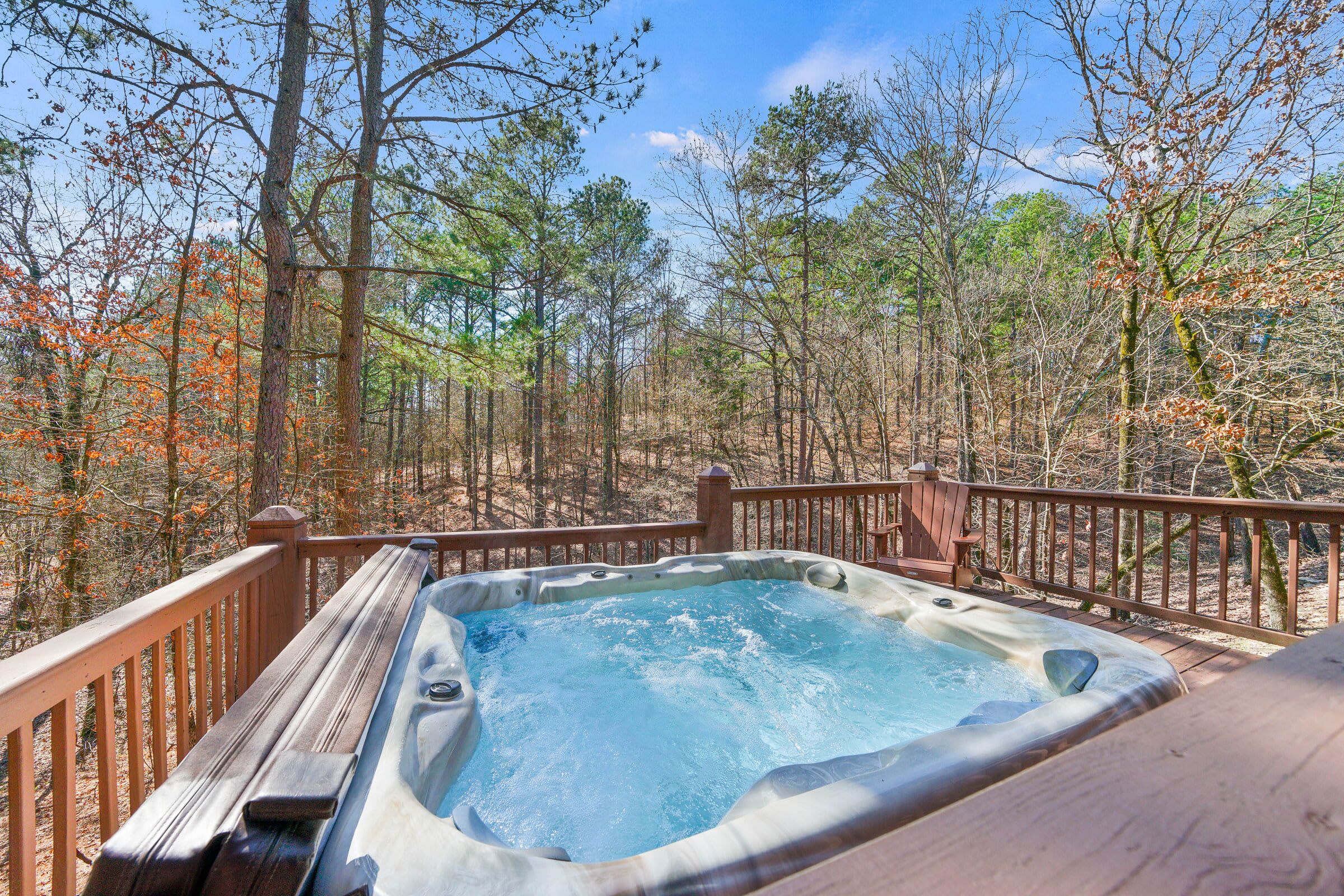 Tina de hidromasaje al aire libre