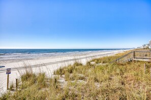 On the beach - Crescent Shores 206S | Oceanfront 4 Bedroom Condo (North Myrtle Beach)