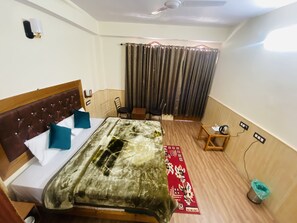 Deluxe tweepersoonskamer | Gratis wifi, beddengoed