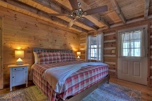 2 bedrooms, desk, iron/ironing board, free WiFi - Indulge in "Just One More Night", a pet-friendly creekfront retreat boasting a spacious outdoor deck, hot tub, firepit, and WiFi (Blue Ridge)